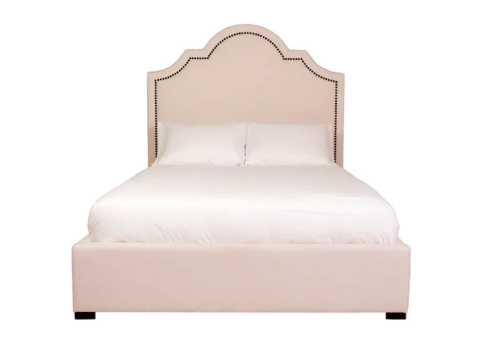 Chateau Bed